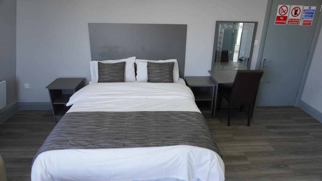 Roshni Hotel Саутголл Екстер'єр фото